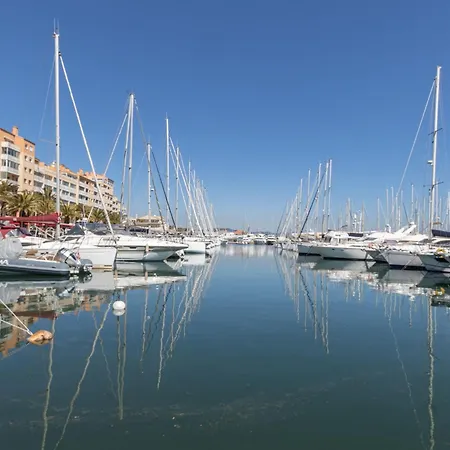 Apartamento Les Regates-9 By Interhome Hyères